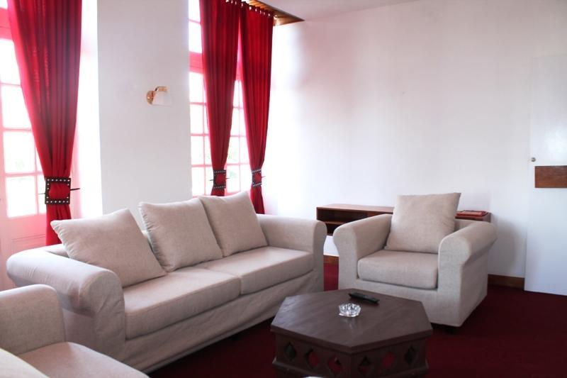 Hotel Des Thermes Antsirabe Eksteriør bilde